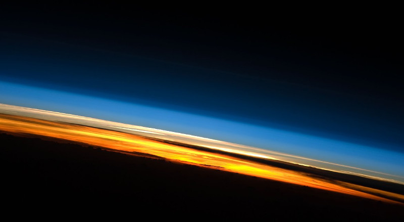 Atmosfera - zdjęcie ze stacji kosmicznej. 