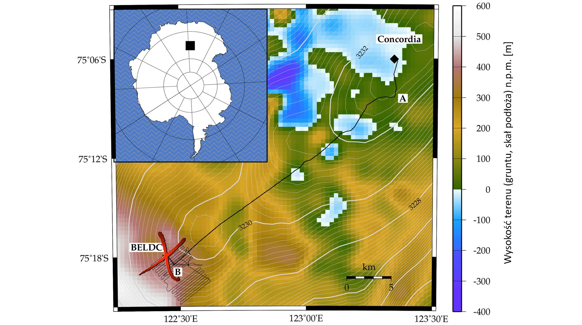 Mapa fragmentu Antarktydy z zaznaczonym optymalnym miejscem wydobycia rdzenia. 