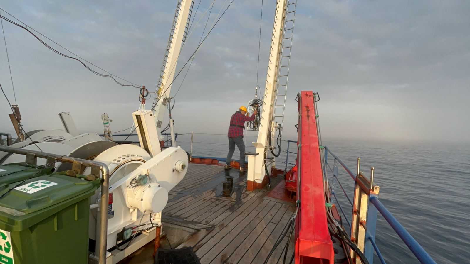 Morza i oceany pochłaniają 25% światowych emisji CO2. Naukowcy z Polski są kluczowi dla zrozumienia ich roli