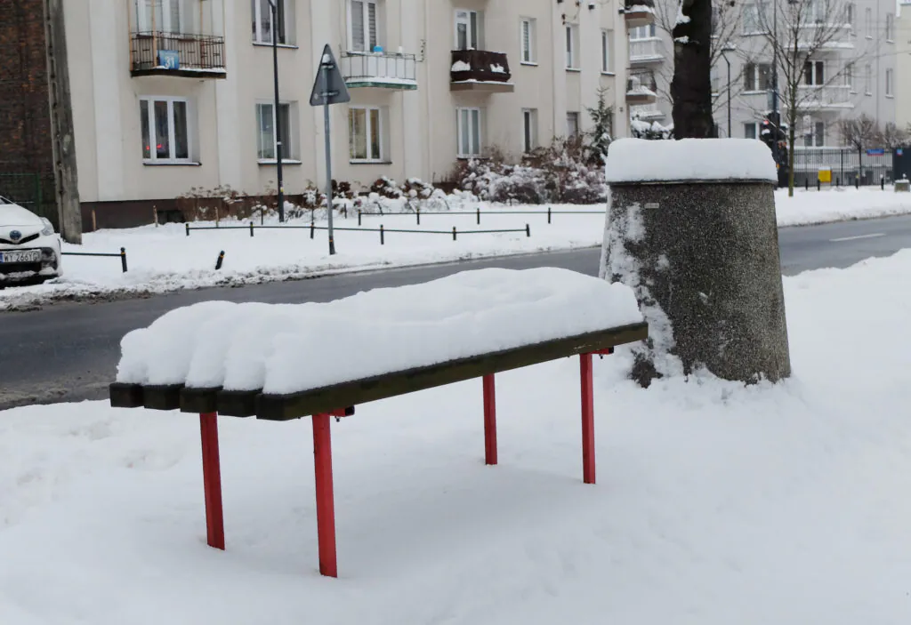 Zdjęcie dekoracyjne: śnieg w Warszawie.