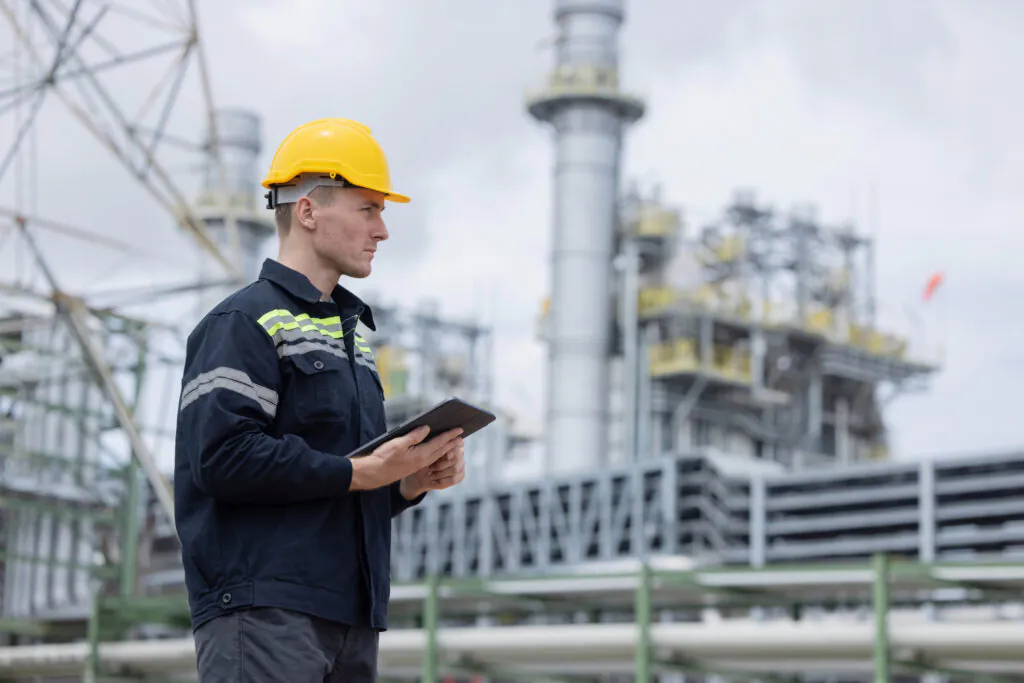 Zdjęcie dekoracyjne: rafineria ropy naftowej.